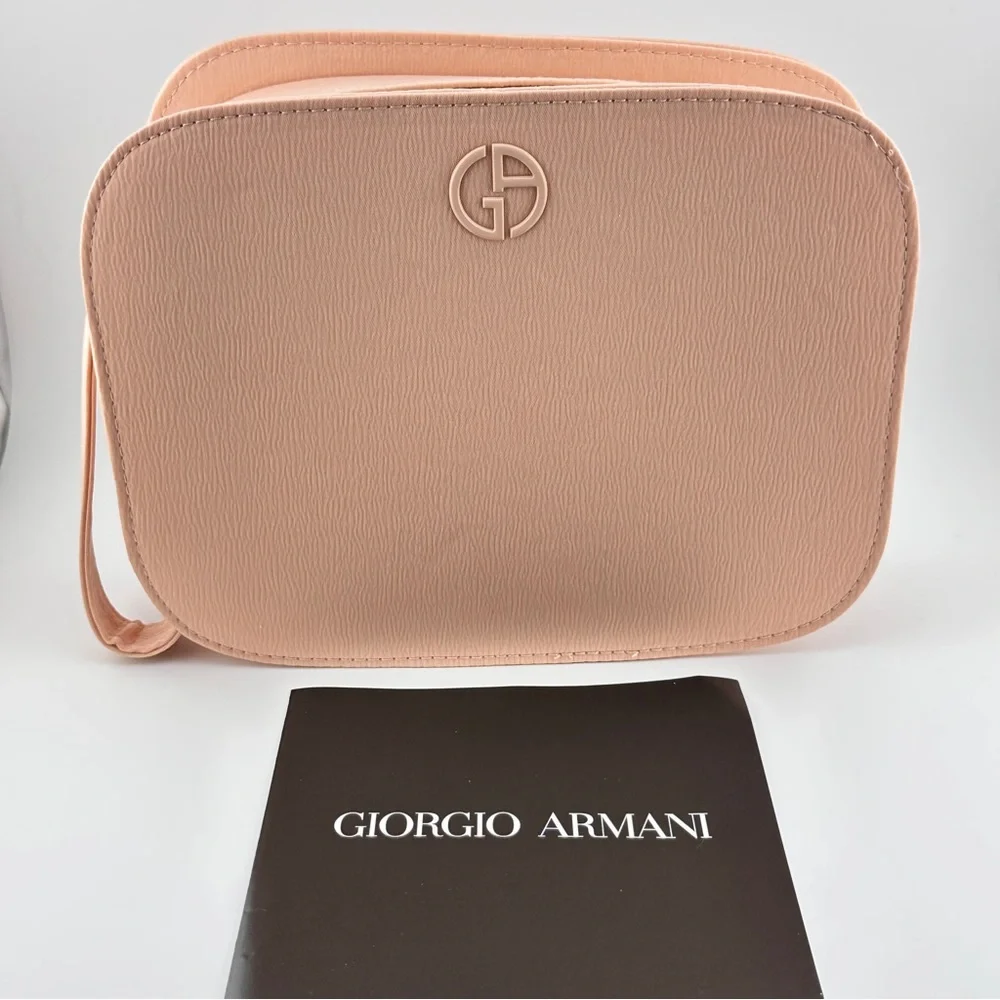 🆕 GIORGIO ARMANI 4 pc Limited Edition Cosmetic Pouch, Lipgloss, Perfume & Primer